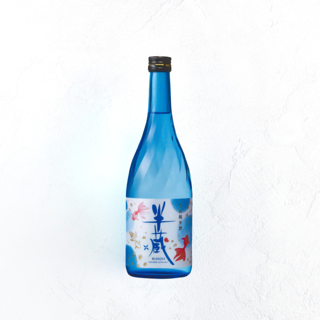 大田酒造『半蔵 特別純米 涼夏 金魚ラベル』はこちら。